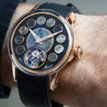 Không gắn kim cương hay đá quý, chiếc đồng hồ này vẫn có giá gần 6 tỷ đồng, ghi danh Guinness vì kỷ lục độc đáo