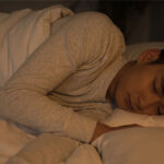 Người có cơ thể khỏe mạnh sẽ không có 5 dấu hiệu này khi ngủ