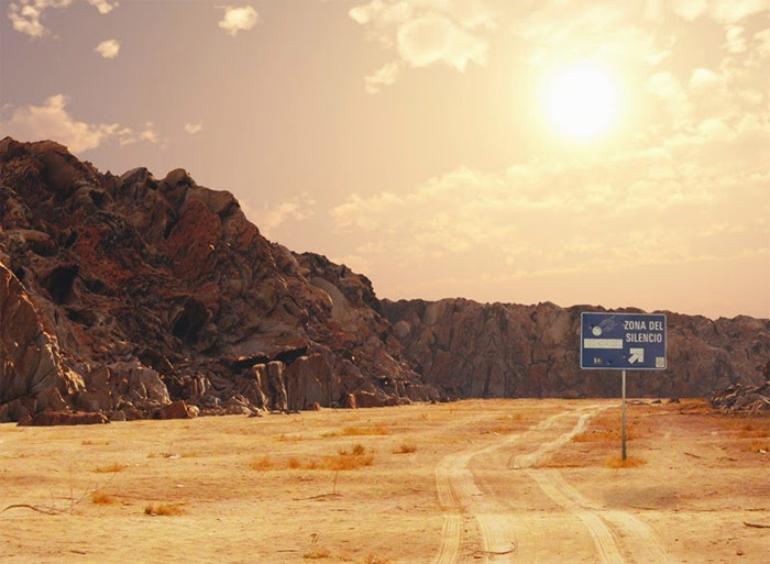 Vùng đất im lặng Vùng đất im lặng