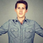 Nhà tâm lý học cho biết: Thực ra bạn xấu hơn 30% so với trong gương, đừng ảo tưởng mỗi khi "selfie" nữa!