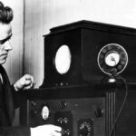 Các vật dụng quen thuộc trông thế nào khi mới được phát minh?