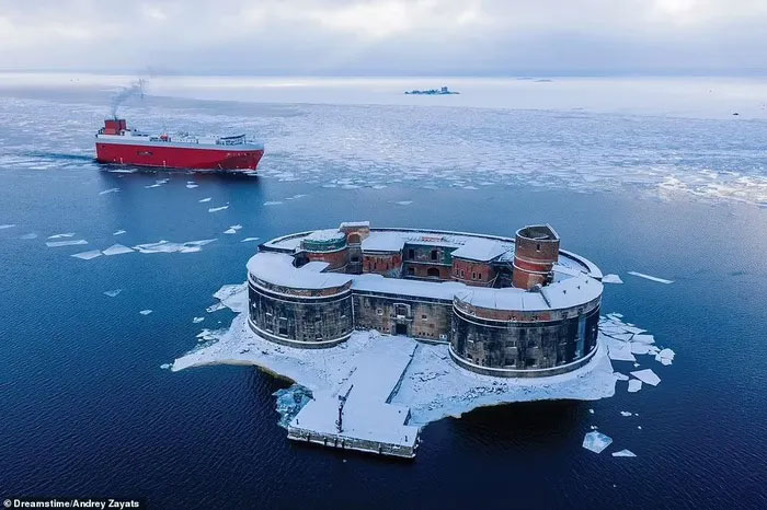 Fort Alexander, Nga