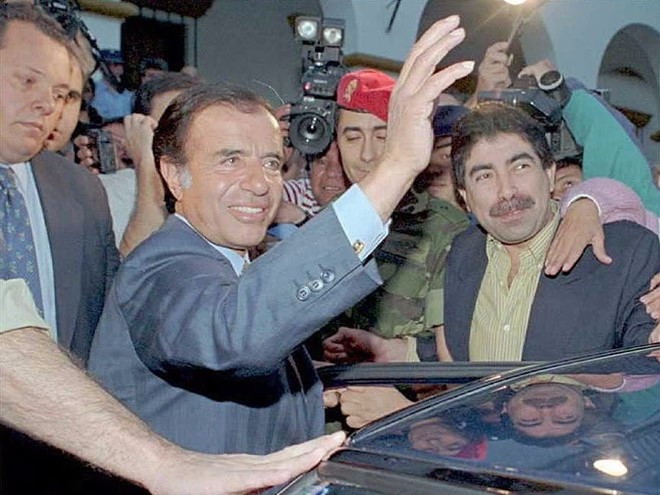 Đừng bao giờ nhắc tên cựu thủ tướng Carlos Menem ở Argentina. Đừng bao giờ nhắc tên cựu thủ tướng Carlos Menem ở Argentina.