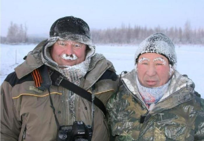 nguoi-dan-lang-oymyakon Luôn sống trong giá rét nhưng tuổi thọ của người dân nơi đây khá cao.