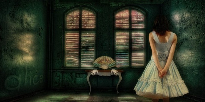 Hội chứng Alice ở xứ sở thần tiên thường gặp ở trẻ em, tuổi thiếu niên, trẻ ảo giác, mất cảm giác bản thể Hội chứng Alice ở xứ sở thần tiên thường gặp ở trẻ em, tuổi thiếu niên, trẻ ảo giác, mất cảm giác bản thể