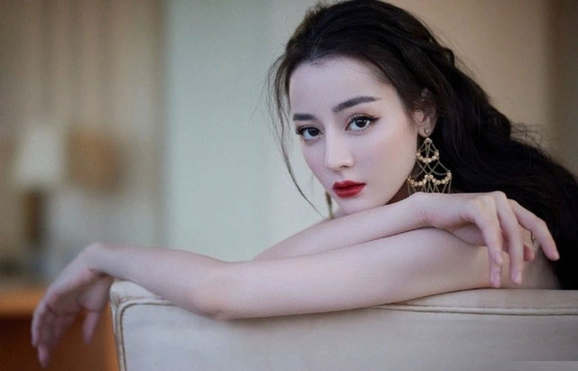 dich-le-nhiet-ba Diễn viên Địch Lệ Nhiệt Ba