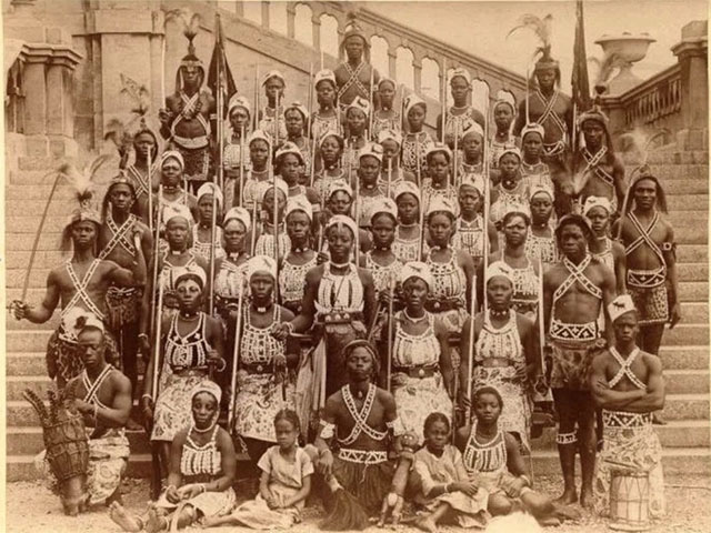 nu-chien-binh-dahomey-2 Những nữ chiến binh Dahomey