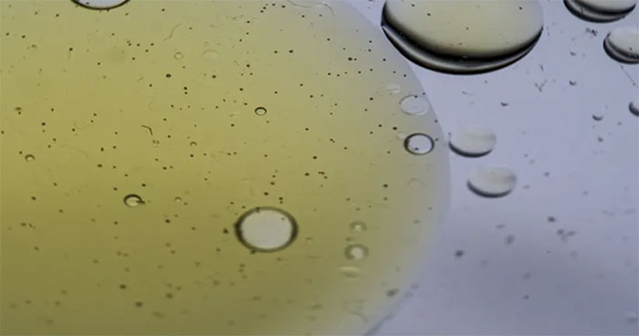 Công nghê mới Janus Channel of Membranes giúp tách hỗn hợp dầu và nước nhanh chóng.