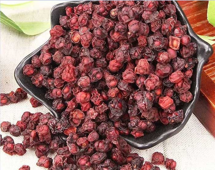 qua-ngu-vi-tu-2 Ngũ vị tử cũng có tác dụng điều chỉnh huyết áp về mức ổn định